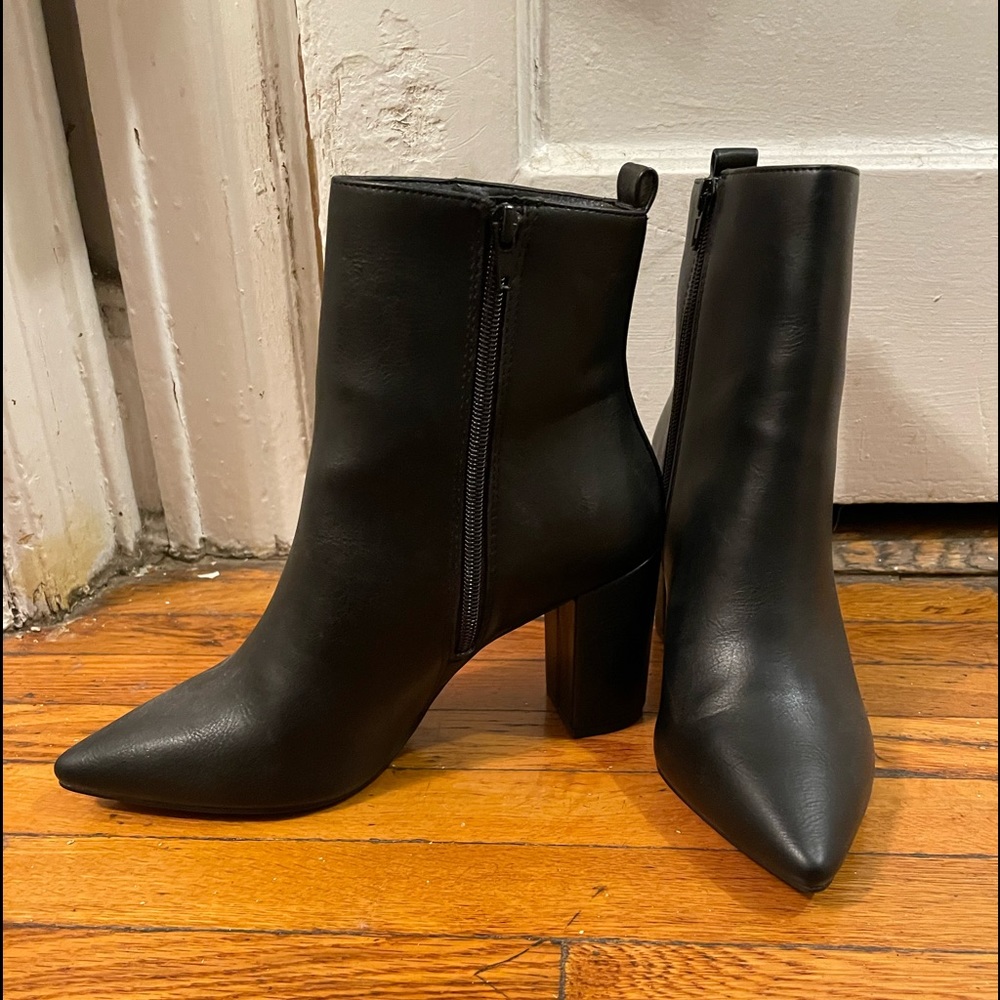 Never worn Justfab booties.